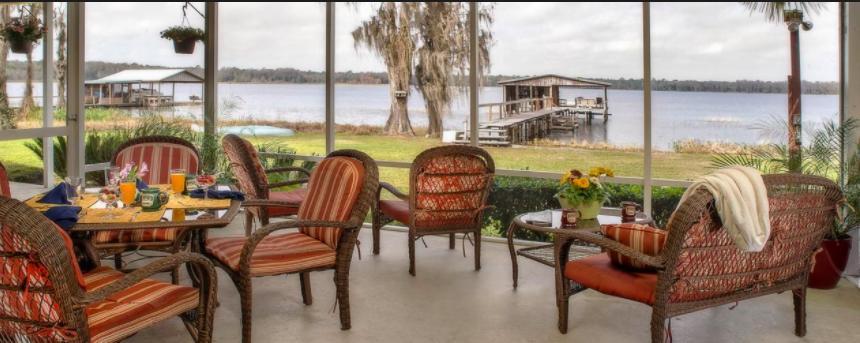 Hampton Lake Bed And Breakfast 스타크 외부 사진